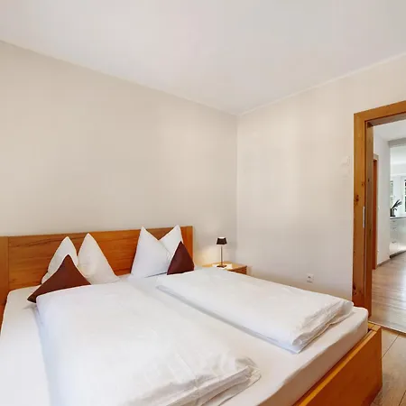 Lia Apartment